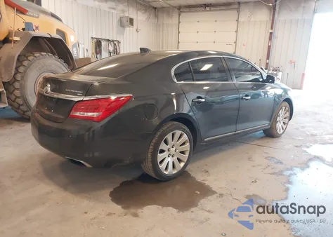 2015 Buick Lacrosse Leather z USA, uszkodzony, nr VIN 1G4GC5G36FF269009